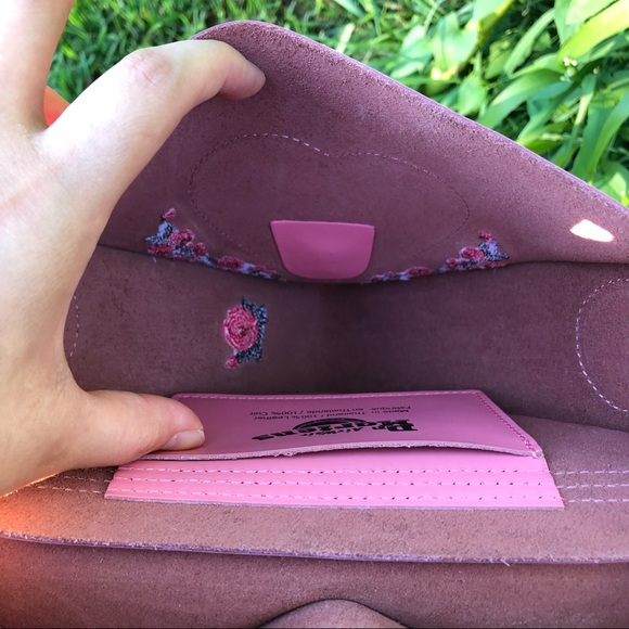 Dr. Martens Embroidered Sequin Heart Satchel - Picture 14 of 15